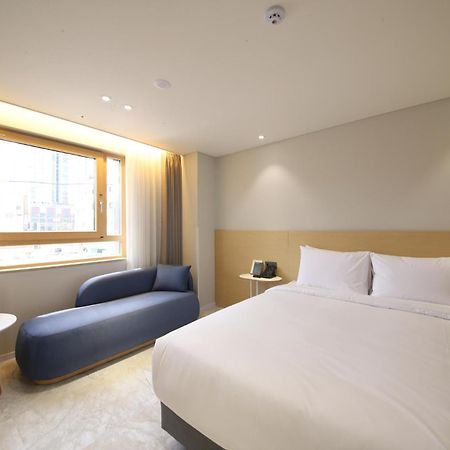 Asherah Villa D' Aqua Hotel Gimhae Екстер'єр фото