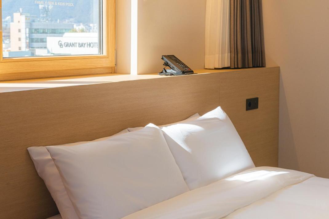 Asherah Villa D' Aqua Hotel Gimhae Екстер'єр фото