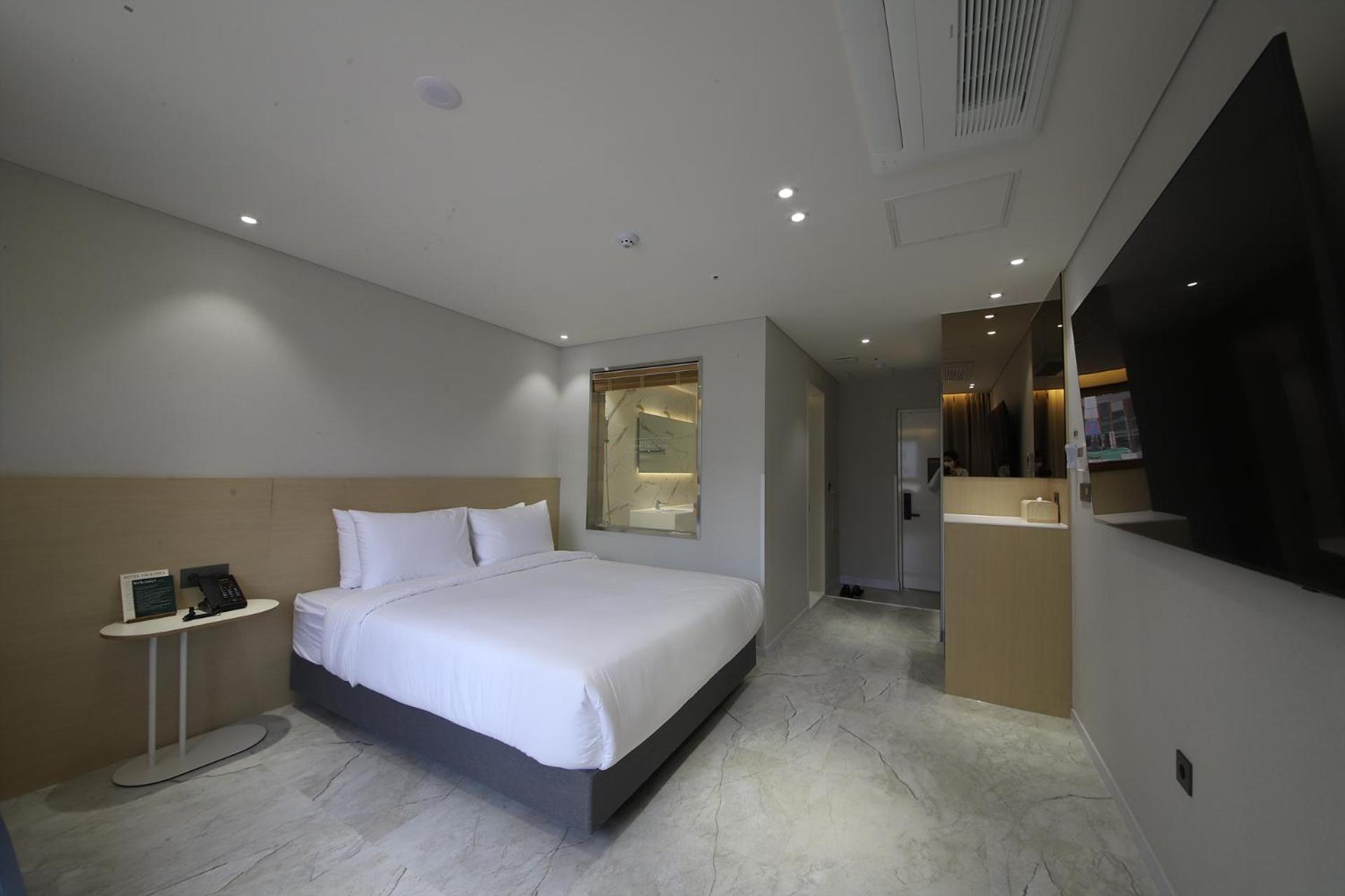 Asherah Villa D' Aqua Hotel Gimhae Екстер'єр фото