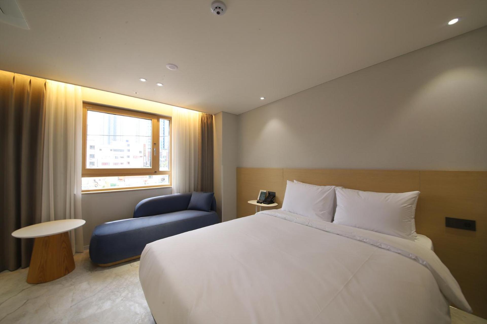 Asherah Villa D' Aqua Hotel Gimhae Екстер'єр фото